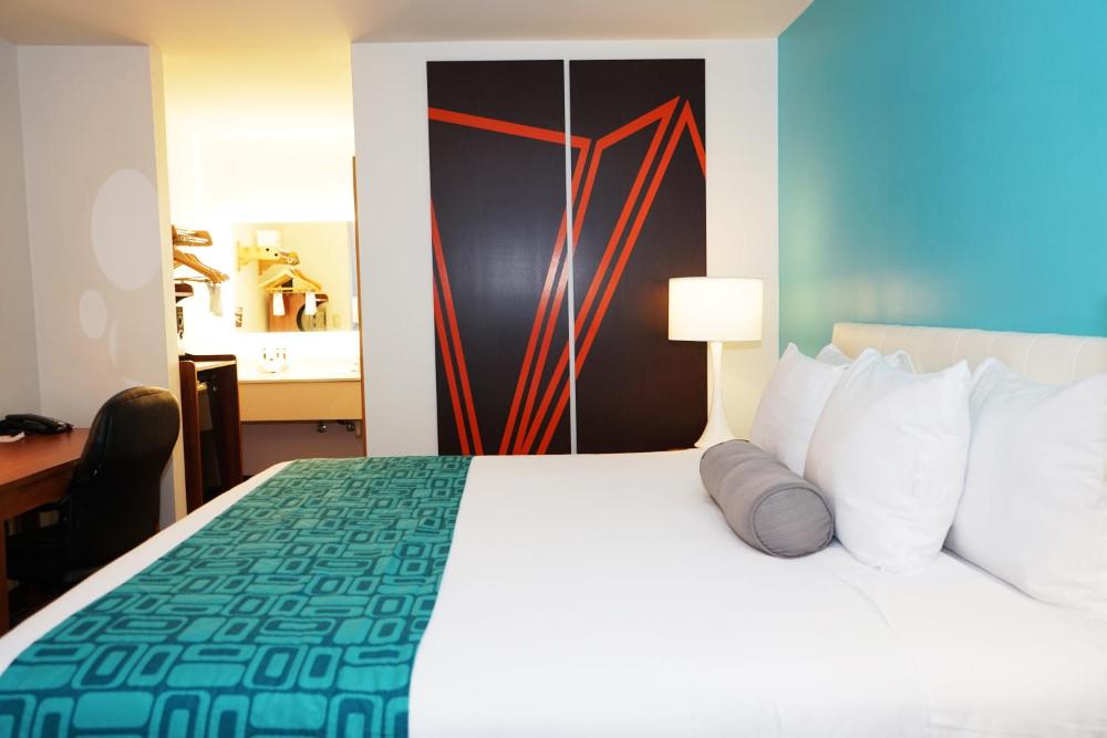 Room image 3